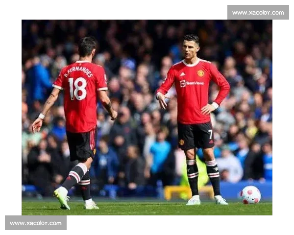 塞维利亚入局！齐尔克泽争夺战升温，西汉姆埃弗顿求租